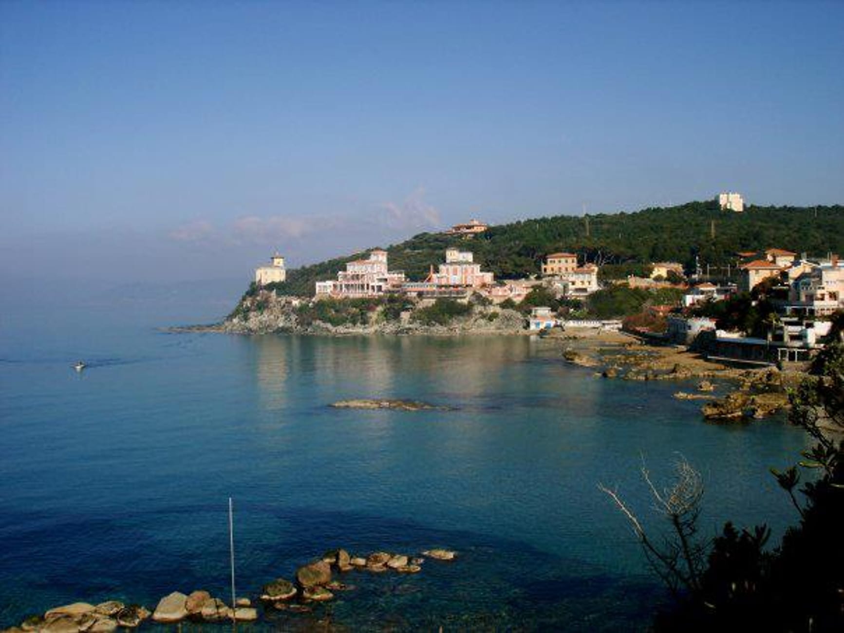 Beach and waves near Castiglioncello